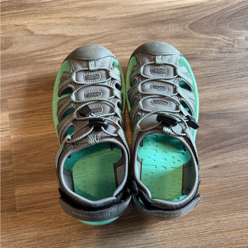 Dream Pairs Sandals
